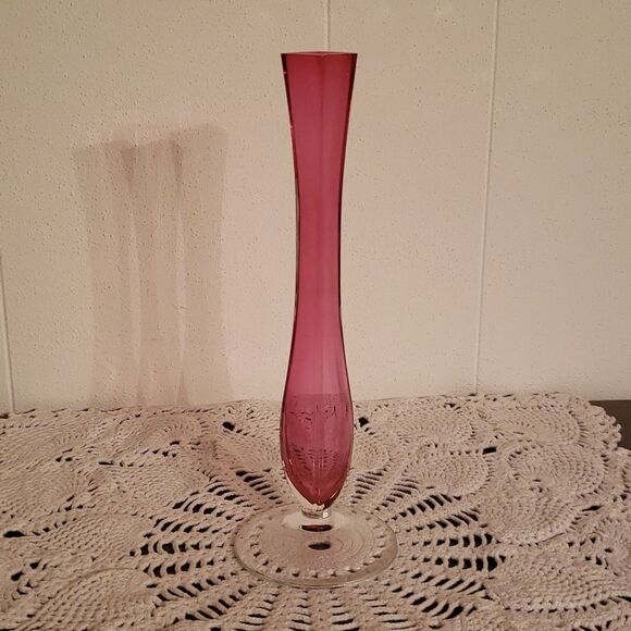Vintage Beautiful Val St Lambert Cranberry Glass Flower Bud Vase Clear Base - Picture 3 of 9